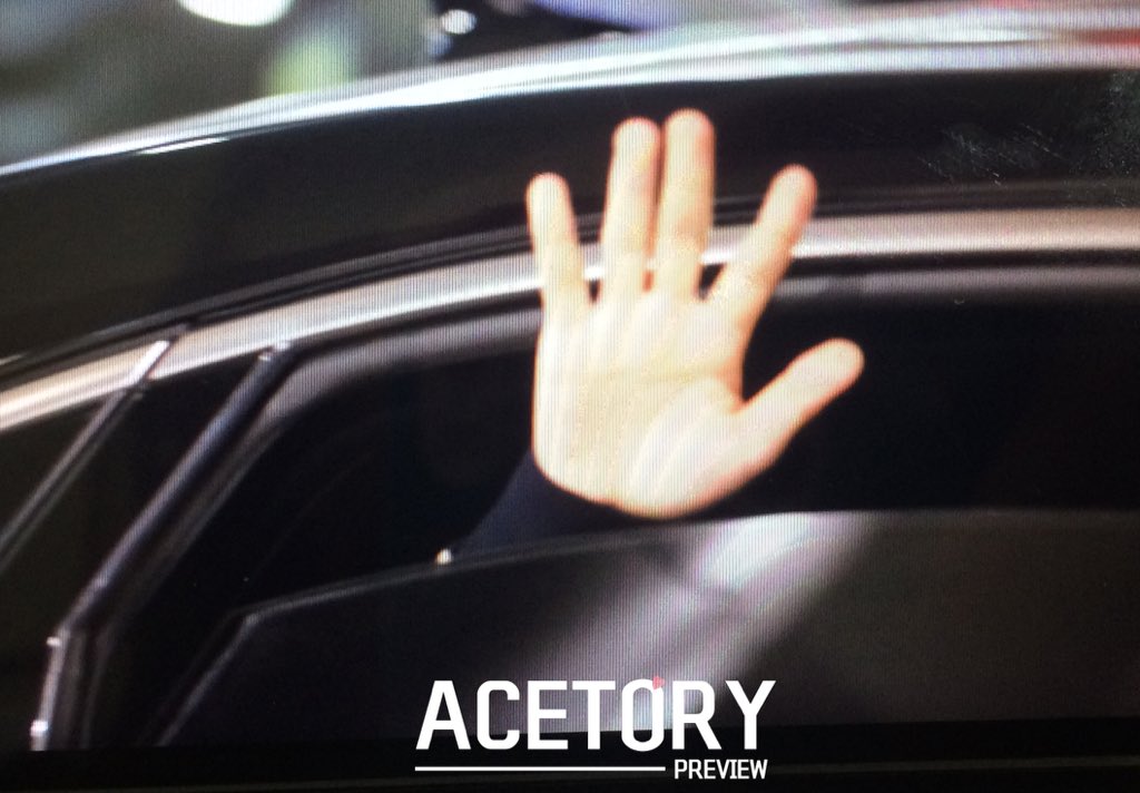 Seung Ri - Gimpo Airport - 19jan2016 - Acetory - 04