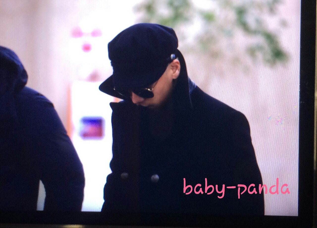 Seung Ri - Gimpo Airport - 19jan2016 - Baby Panda - 01