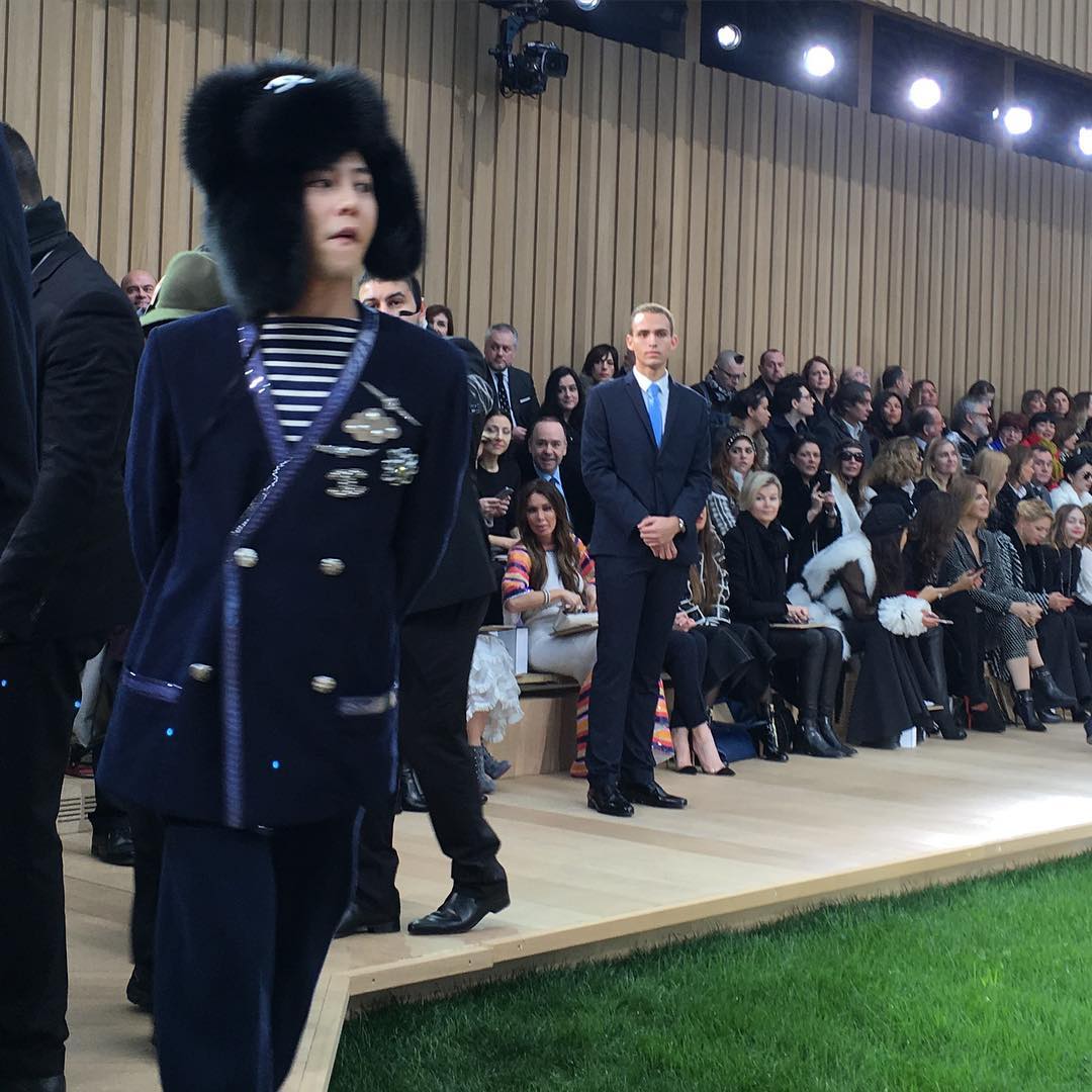 G-Dragon Chanel Haute Coutoure At Grand Palais Paris 2016-01-26 Hyejoo_w
