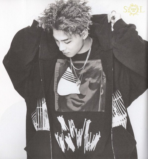 BIGBANG Japanese MADE Album Scans (32)