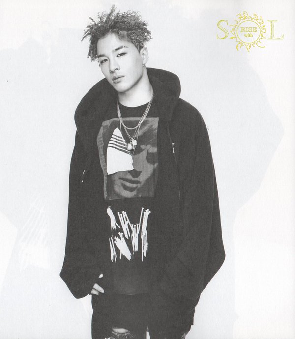 BIGBANG Japanese MADE Album Scans (33)