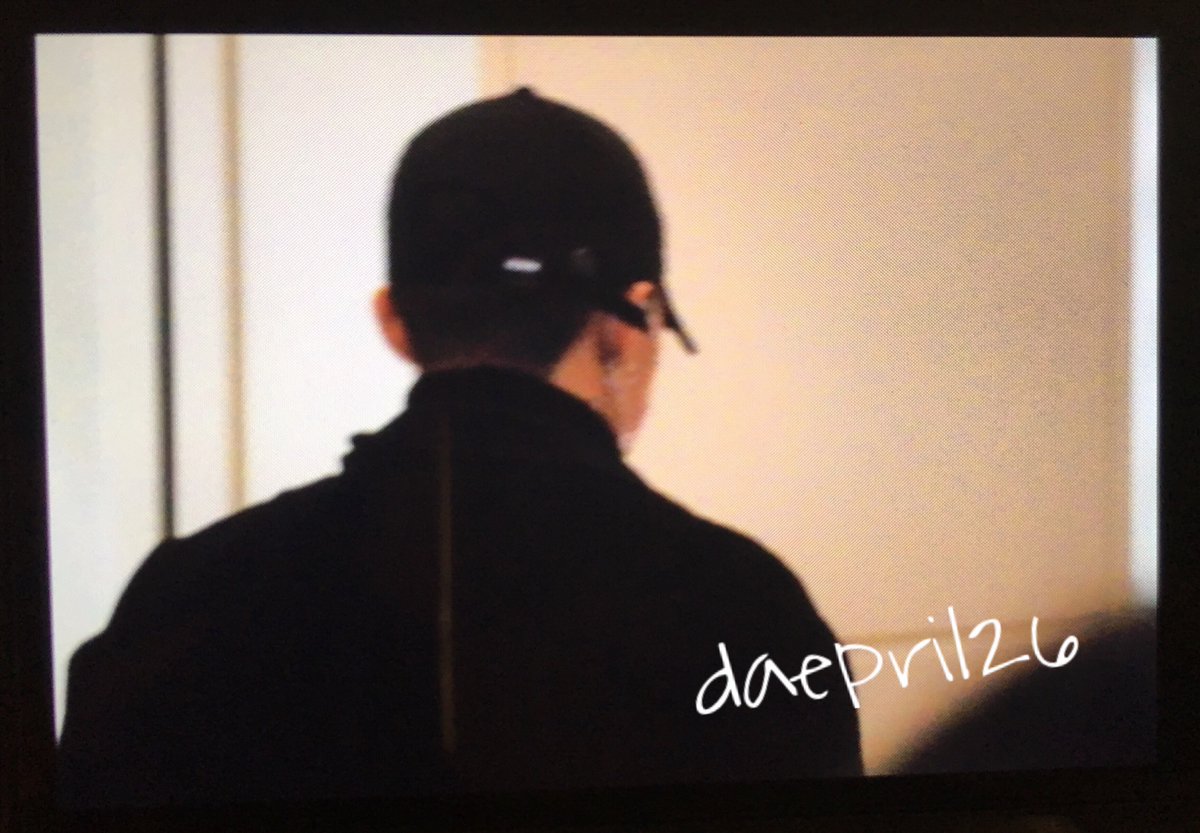 Daesung G-Dragon Arrival Tokyo From Seoul 2016-02-22 (1)