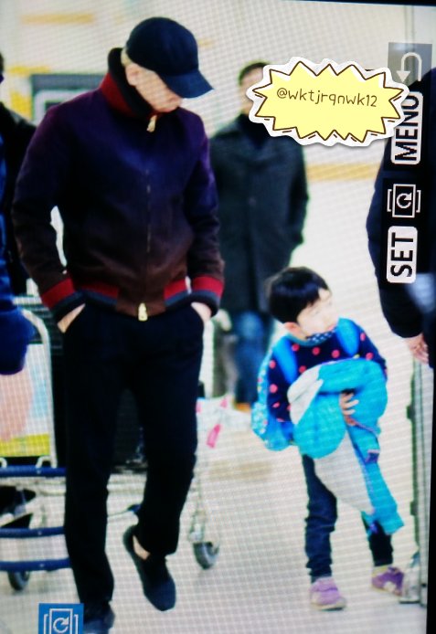 Seungri Arrial Seoul Gimpo 2016-02-25 (7)