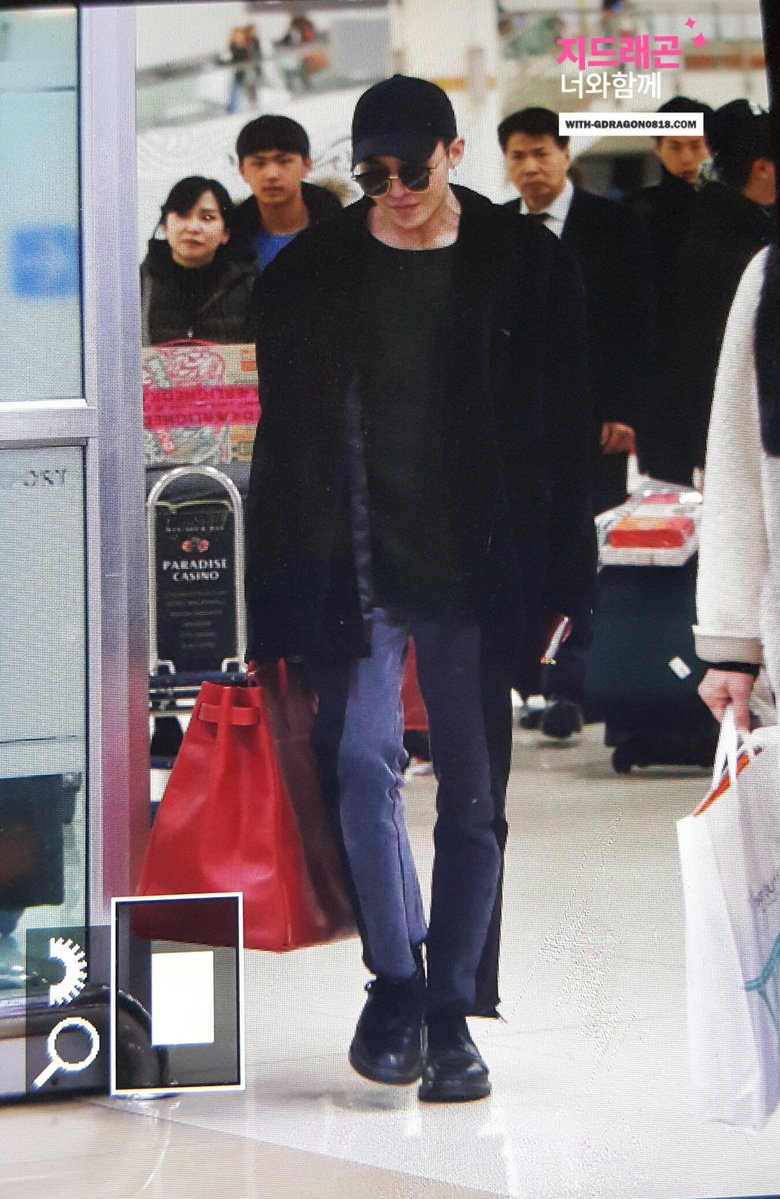 G-Dragon Arrial Seoul Gimpo 2016-02-25 (2)