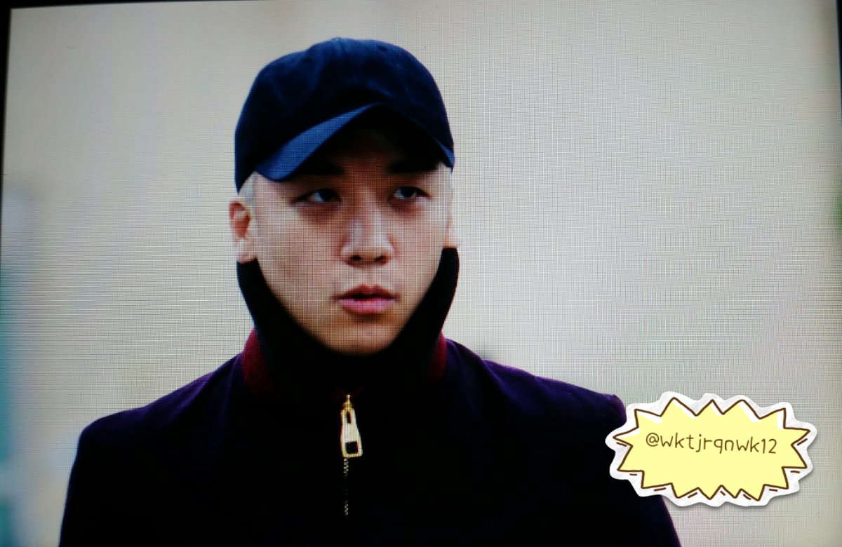 Seungri Arrial Seoul Gimpo 2016-02-25 (4)