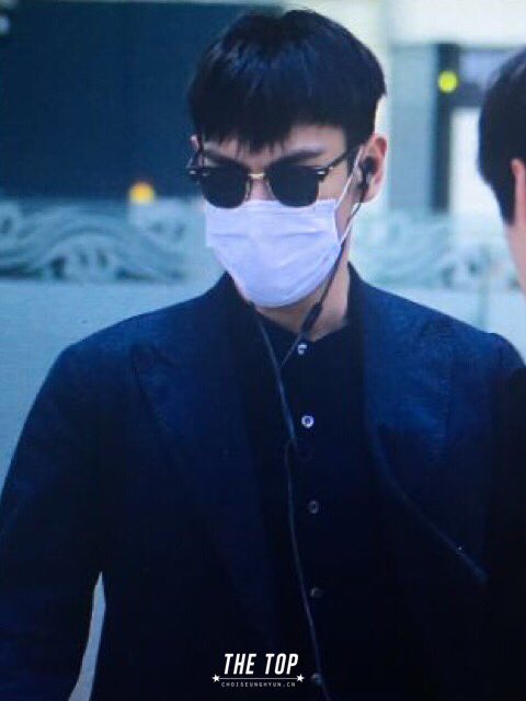 TOP Arrival Seoul Gimpo 2016-02-25 (11)