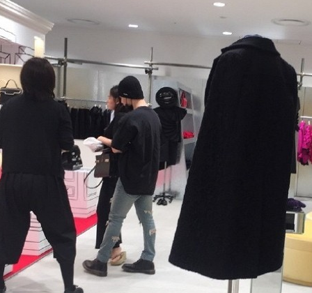 Taeyang Min Hyo Rin 2