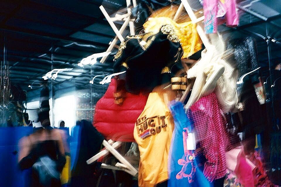 G-Dragon Instagram Aug 11, 2016 @ 18:37 A to Z