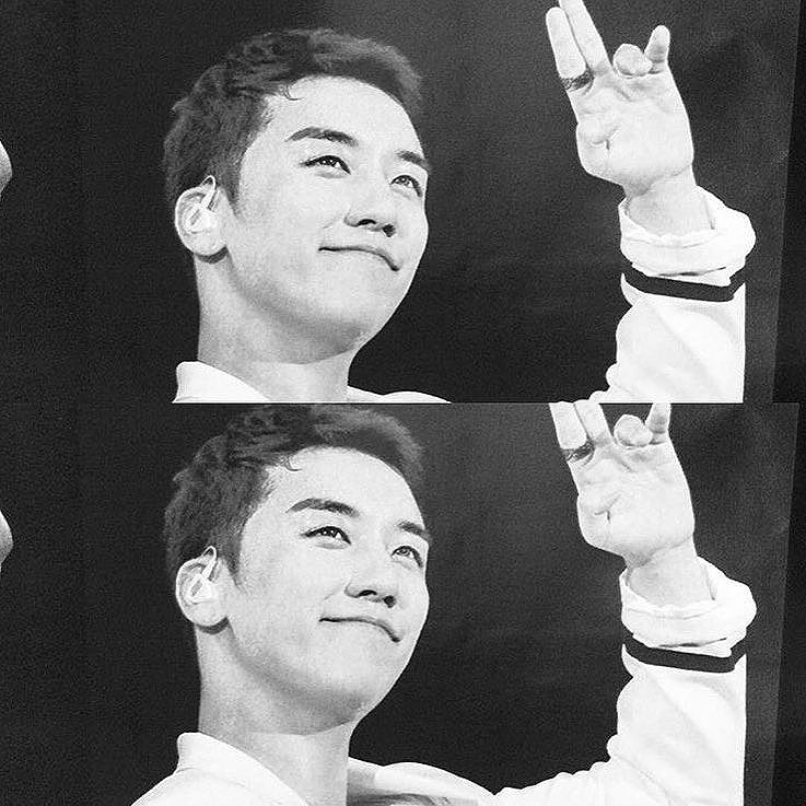 Seungri Instagram Aug 13, 2016 @ 12:04 Bigbang 10주년 #0to10 콘서트 on SEOUL D - 7