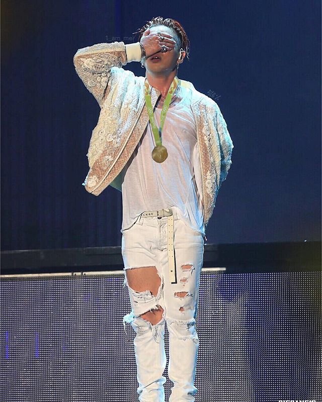 Taeyang Instagram Aug 24, 2016 @ 15:50 Finally.. Can