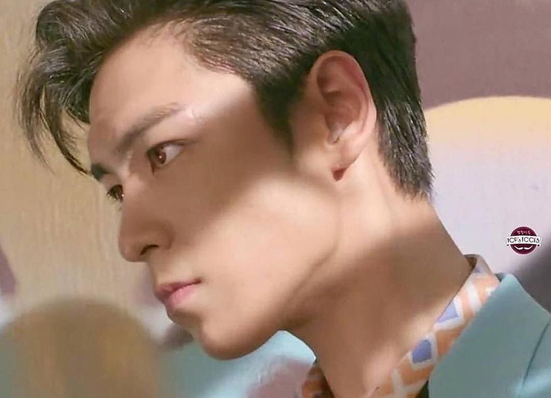 TOP Instagram Aug 20, 2016 @ 12:00 곧.