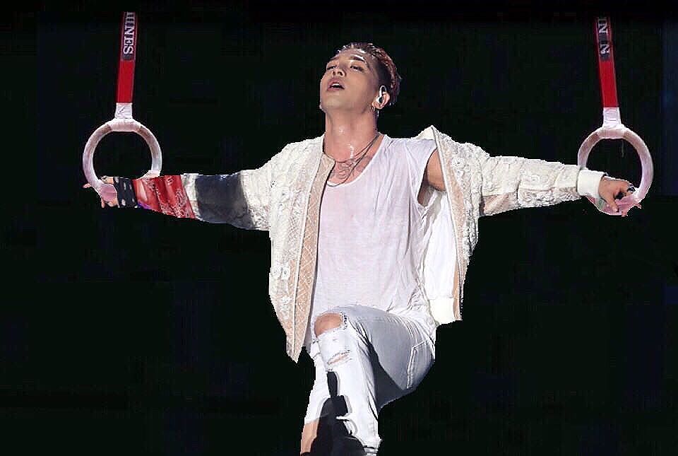 Taeyang Instagram Aug 24, 2016 @ 15:44 🏅🏅🏅🏅🏅🏅🏅🏅