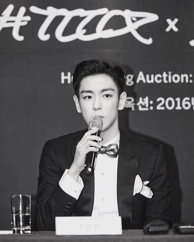 TOP Instagram Sep 20, 2016 2:06pm Curated by T.O.P

#TTTOP @Sothebys
bowtie from #KoheiNawa