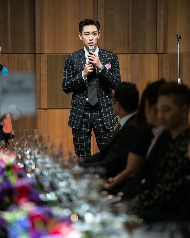 TOP Instagram Sep 21, 2016 3:58pm Curated by T.O.P

#TTTOP @Sothebys in Seoul