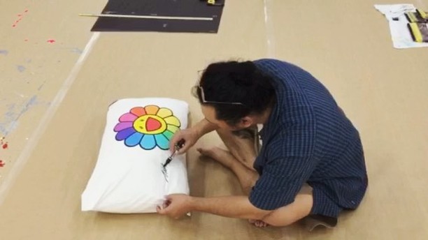 TOP Instagram Sep 13, 2016 6:07pm Curated by T.O.P @Sothebys Murakami Takashi B.1962 TO SLEEP、OR NOT TO SLEEP-THAT IS THE QUESTION. signed in English and dated 2016、framed T.O.P personal pillow、silkscreen、acrylic box pillow:20(H)by 41 by 71 cm;7⅞(H)by 16⅛by 28 in. #TTTOP @sothebys #TakashiMurakami @takashipom