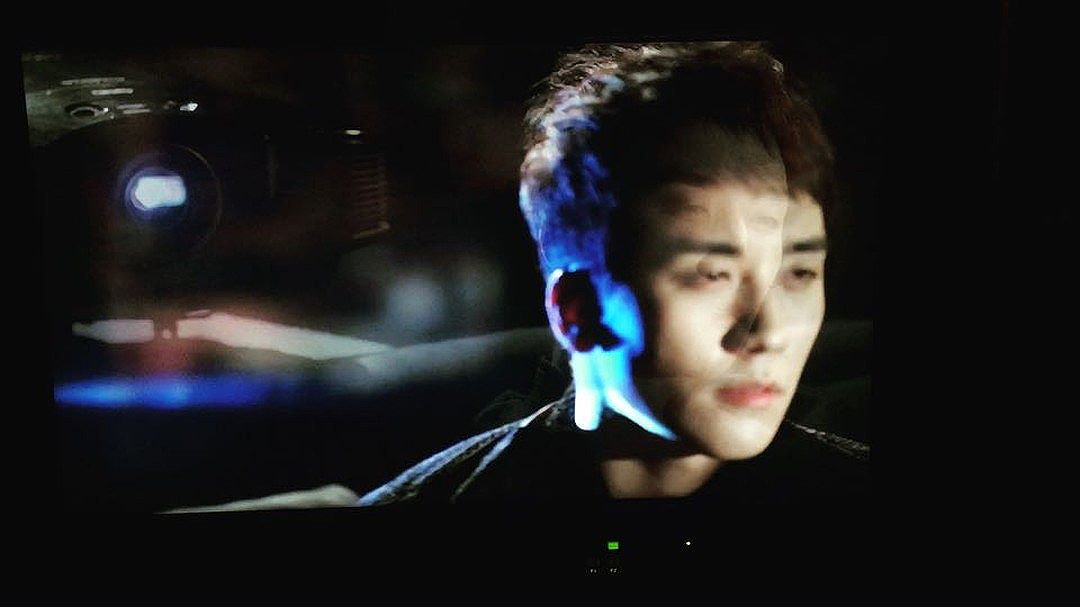 Seungri Instagram Sep 19, 2016 10:13pm shooting 中 #宇爱同游