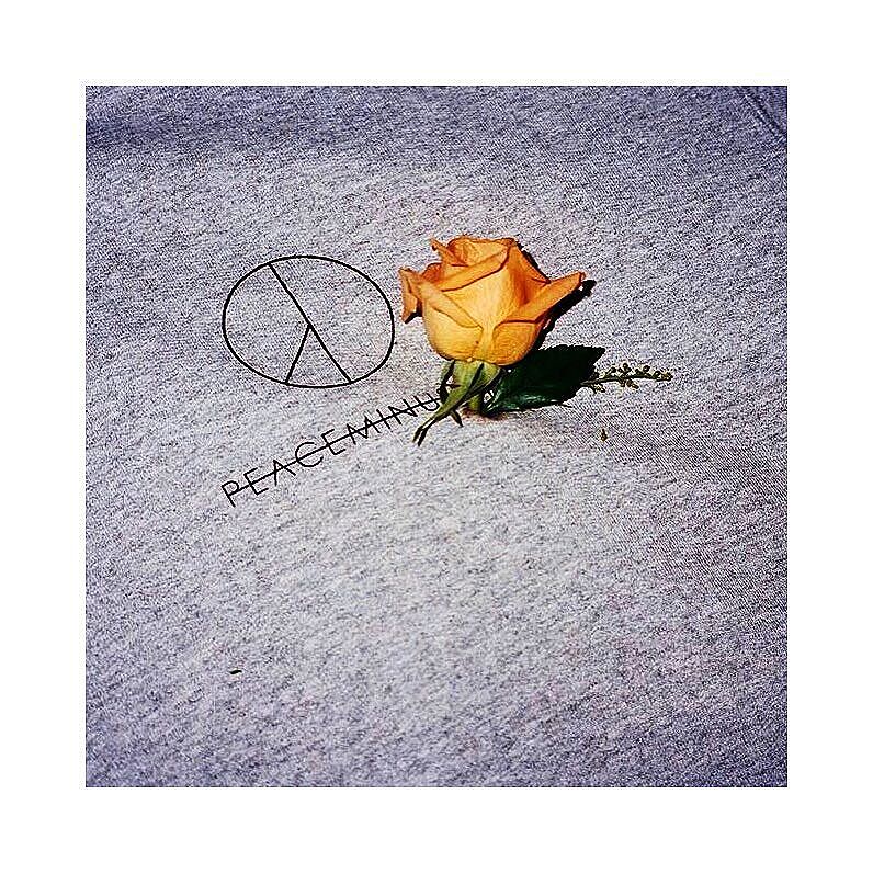 G-Dragon Instagram Sep 8, 2016 3:18am @peaceminusonedotcom