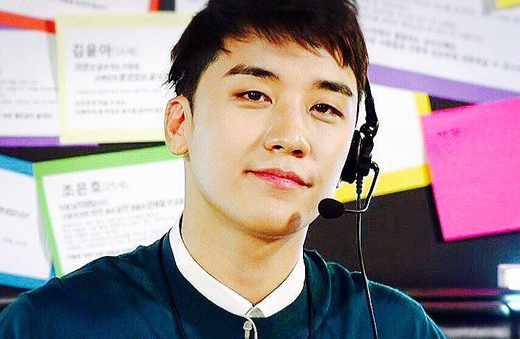 Seungri Instagram Sep 28, 2016 10:27pm #여보세요승리세요 #ヨボセヨスンリセヨ