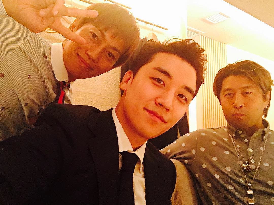 Seungri Instagram Sep 01, 2016 @ 22:57 ベストフレンドのみなさんとのディナー