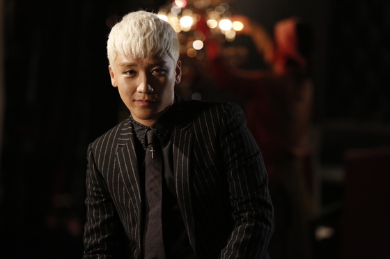 soompi.com_seungri.jpg