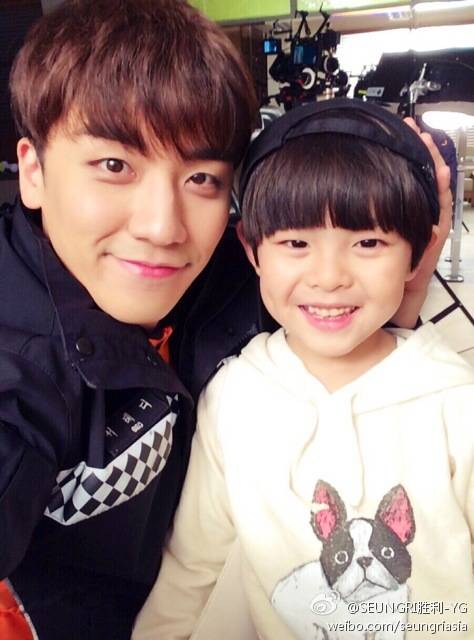 140408 Seungri SNS Updates SBS #엔젤아이즈 진모랑 테디랑 메롱 ~~~~~~ SBS ...