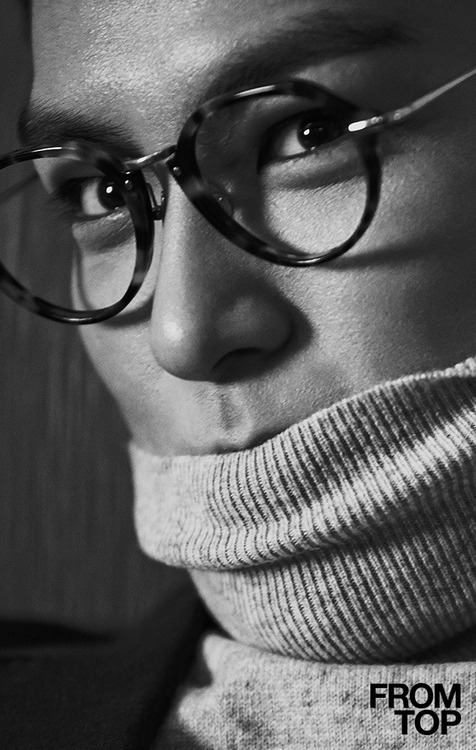 1st PICTORIAL RECORDS [FROM TOP] Credit: ?????