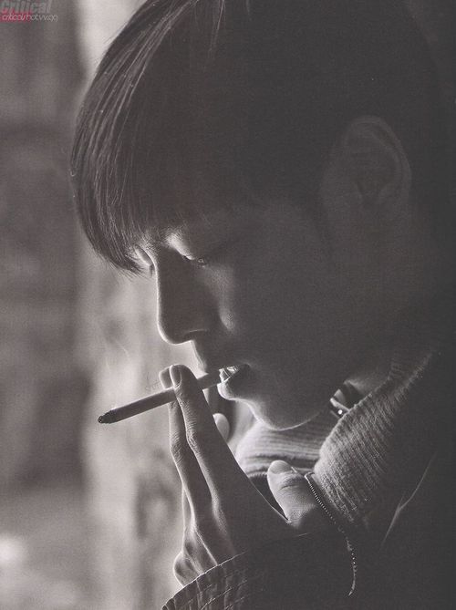 1st PICTORIAL RECORDS [FROM TOP] HQ Source: CRITICAL SHOT
