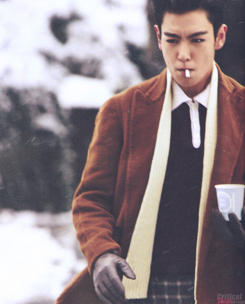 1st PICTORIAL RECORDS [FROM TOP] HQ Source: CRITICAL SHOT