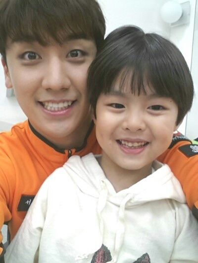 fyeahseungri: Unseen Pics of Teddy Seo and Jimno via DCVI